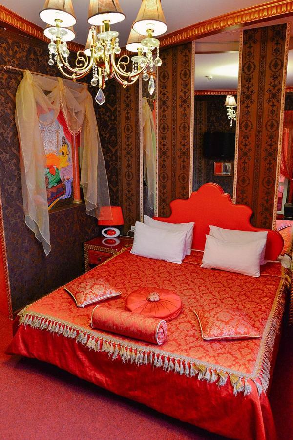 Viktoriya Family Hotel Restaurant Complex เคียฟ ภายนอก รูปภาพ